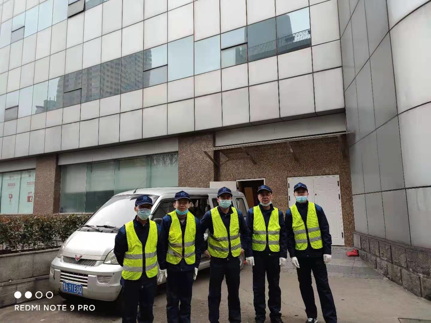 水箱清洗還是要找專業(yè)公司！