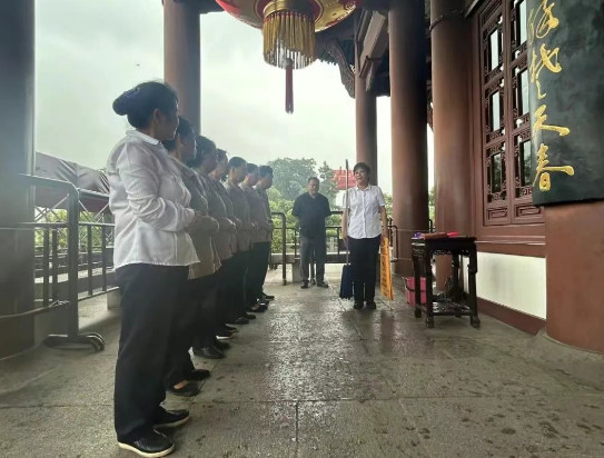 精密工具操作指南&middot;匠心服務(wù)心法——保潔專項(xiàng)培訓(xùn)雙軌賦能