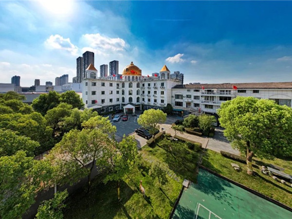 堅守業(yè)盛堂集團使命，打造專業(yè)培訓團隊——學術培訓部