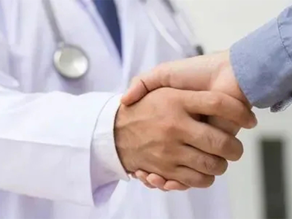 身邊的同行醫(yī)生都悄悄地成網(wǎng)紅了？別急，其實(shí)你也可以！